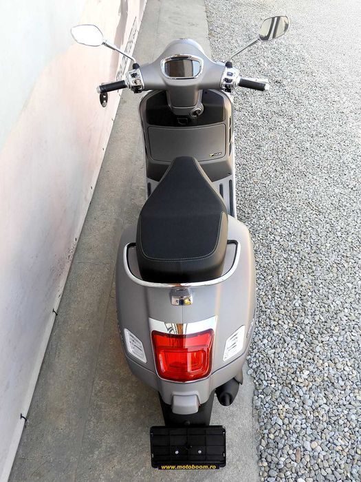 Scuter Vespa GTS 125 SuperTech 2025 | Rate | Leasing