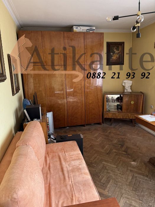 Дава се под наем Тристаен апартамент в София, Гоце Делчев - 85 кв.м за 498.27 € - Снимка #1