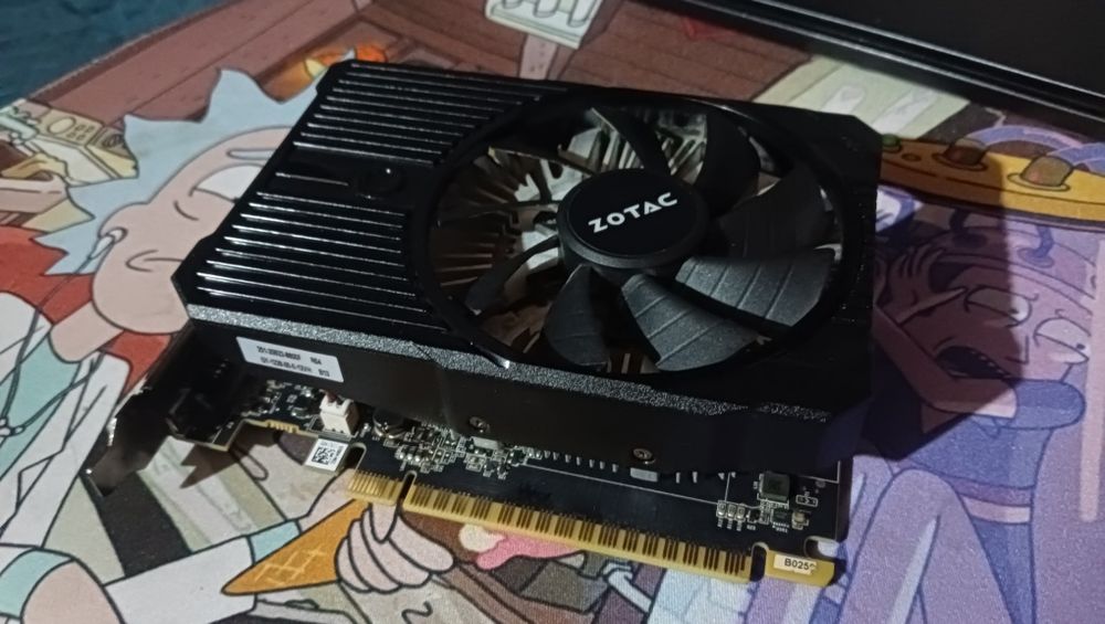 СРОЧНО GTX 1050 2Gb видеокарта