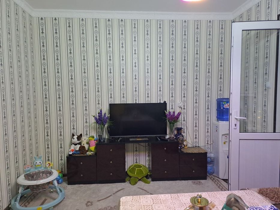 Kvartira sotiladi Yangihayot tumani 10-Qurulish hududida