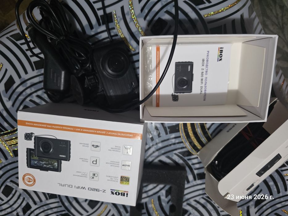Регистратор с Вай фай I box Z 920