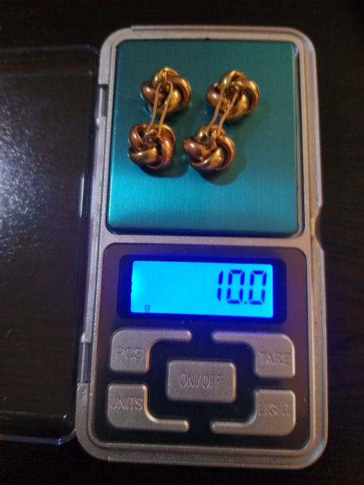 Butoni aur 14k vechi