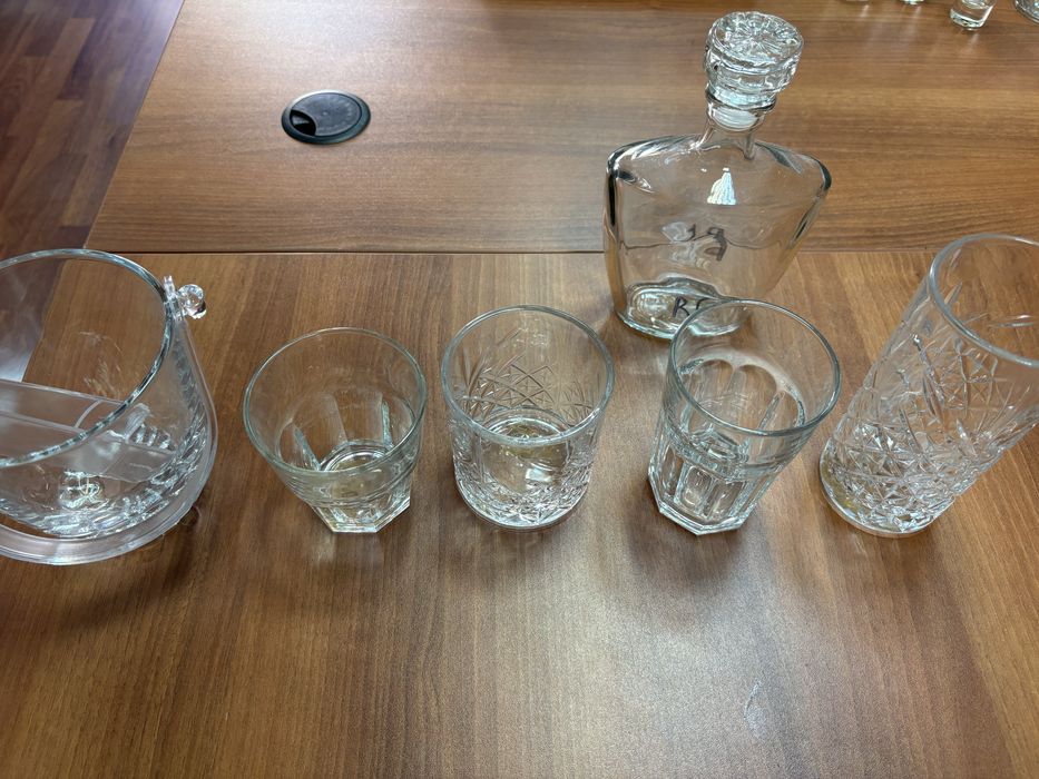 Продам посуду для бара