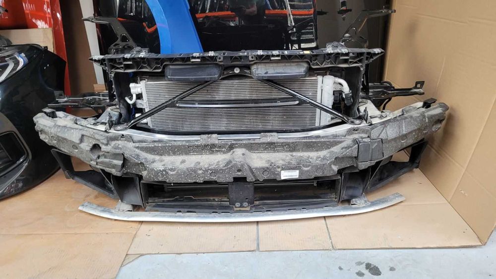 Части за челен удар БМВ Ф40 BMW F40 Предница за БМВ Ф40 BMW F40