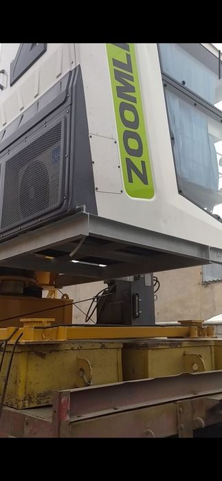 Башенный кран GOLDKRAN