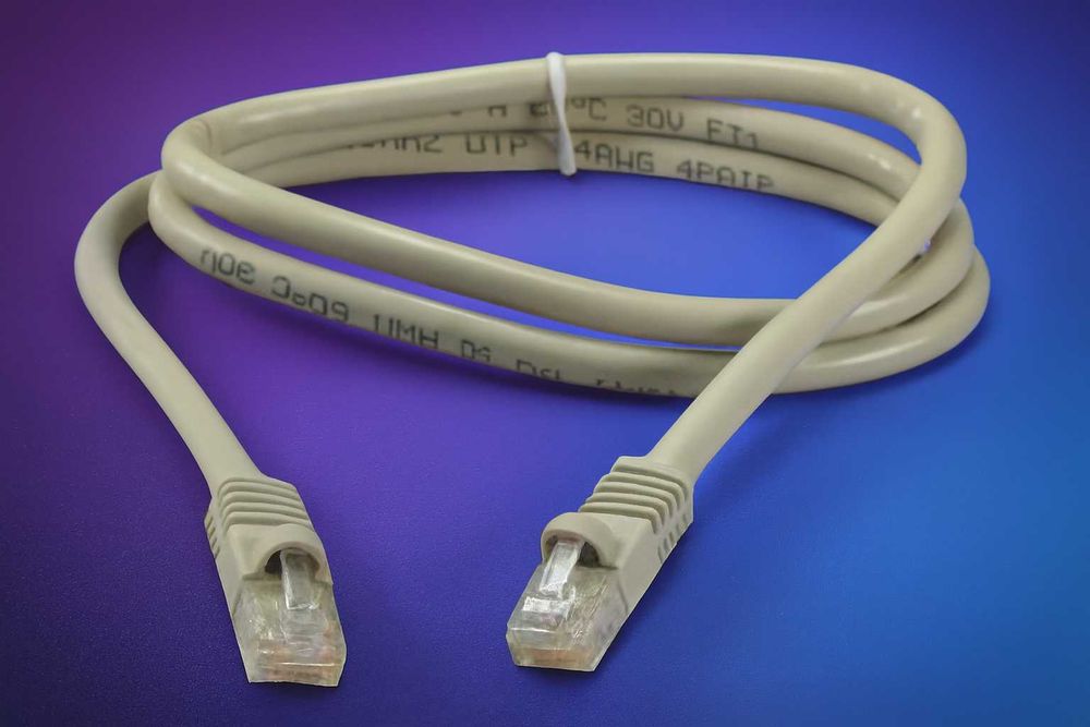 UTP RJ45 pachkord sim 3 metr