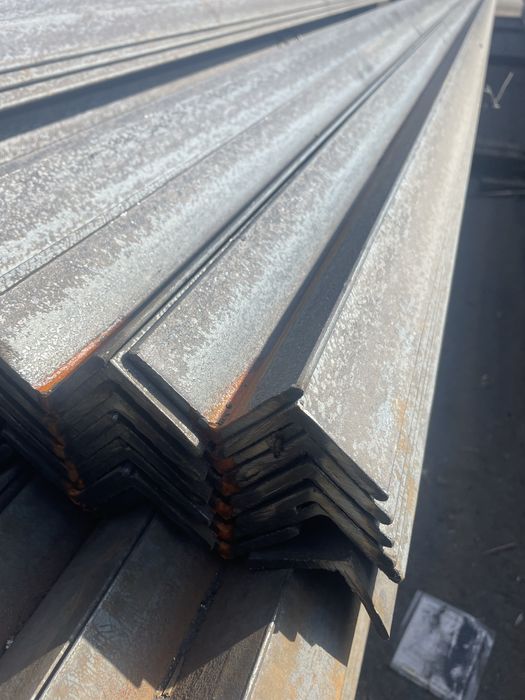 Ugalok har hil turlari mavjud