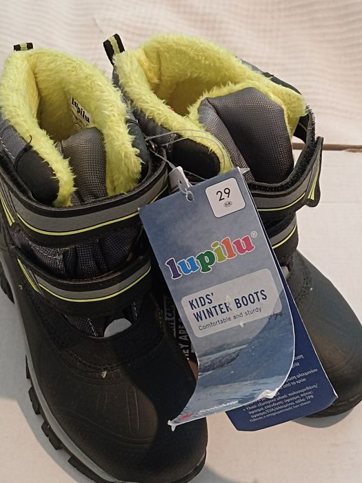 Ghete de iarnă Lupilu