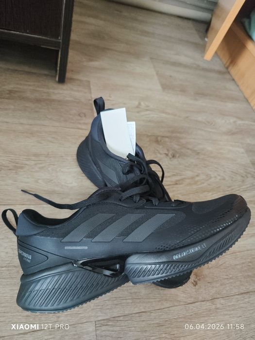 Кроссовки Adida Supernova Eterno