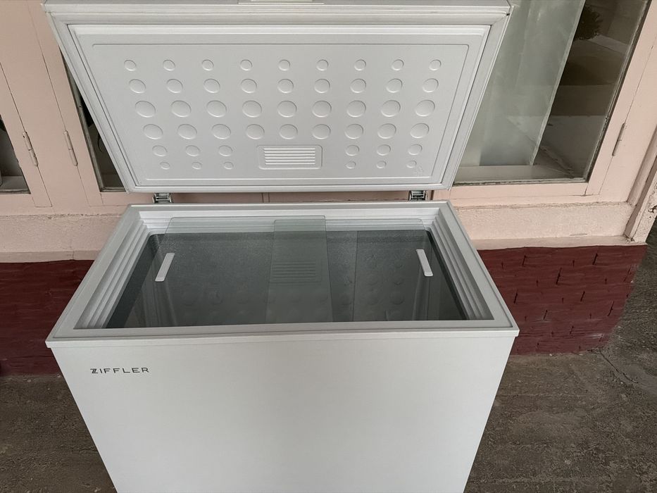 Продается морозильник Ziffler 200 л, состояние отличное