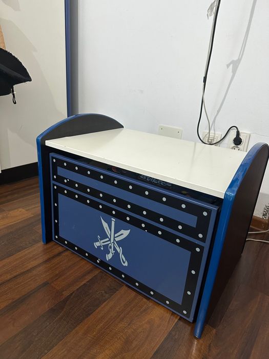 Mobila  dormitor camera copil pat de o persoana