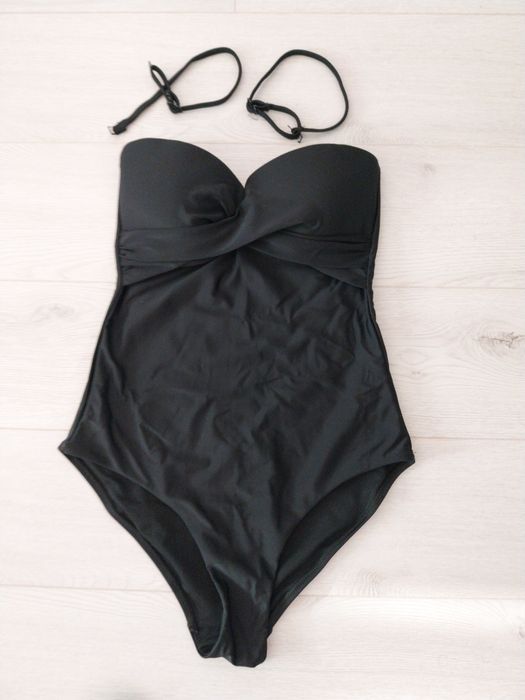 Costum baie intreg, cu bretele detasabile