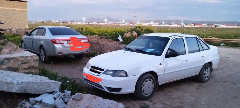 Srochniga nexia 2 sotiladi 33 mlnga 2014l