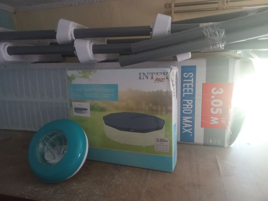 Бассейн ! большой!