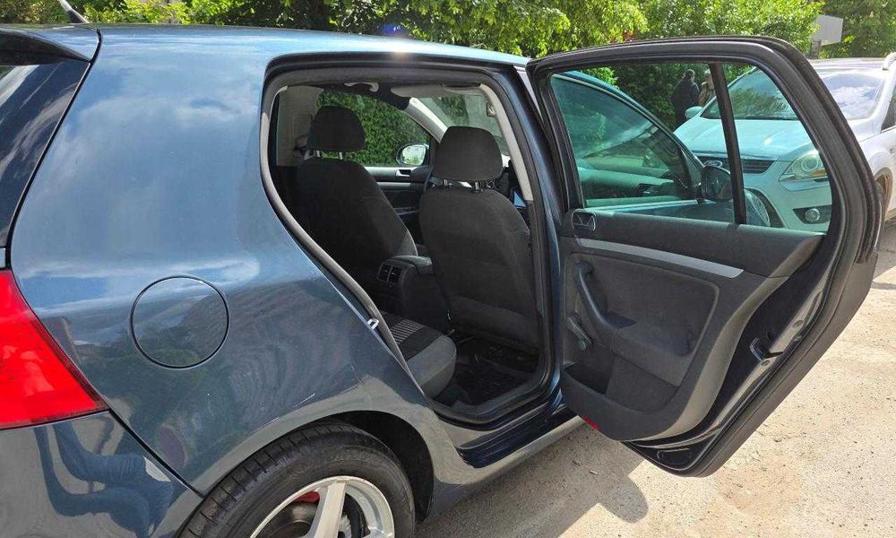 VW Golf 5 UNITED (2008) – 1.6 MPI (BSE)