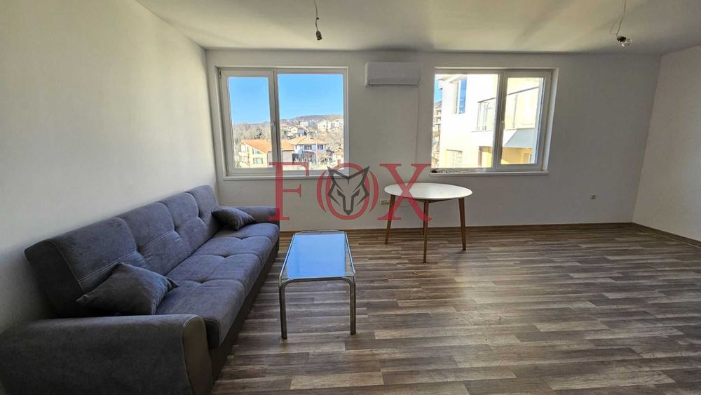 Дава се под наем Тристаен апартамент в Варна, Възраждане 2 - 100 кв.м за 561 € - Снимка #2