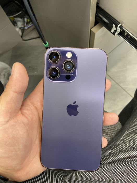 айфон xr в корпусе от 14про