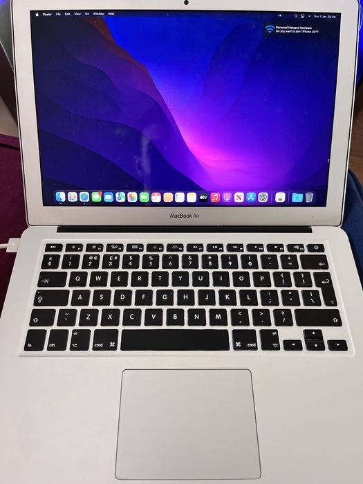 Macbook air 2017-2018, putin folosit