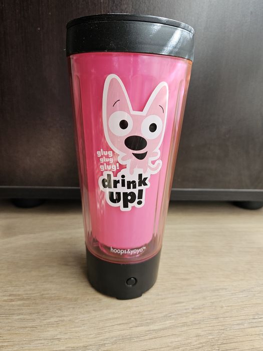 Музикална розова чаша