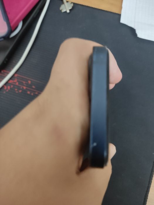 Телефон IPhone 12 mini