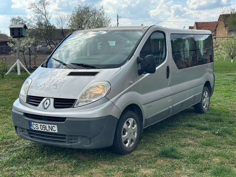 Renault Trafic Passenger 1.9 Tdci 2007(omologat RAR auto-special )
