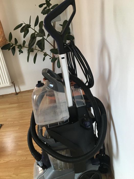 Masina spalat +aspirat covoare,tapiterii