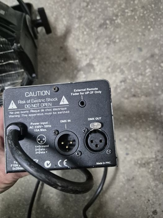 Set Lumini Teatru/Evenimente - 2x ETC Source Four PAR + Dimmer Botex