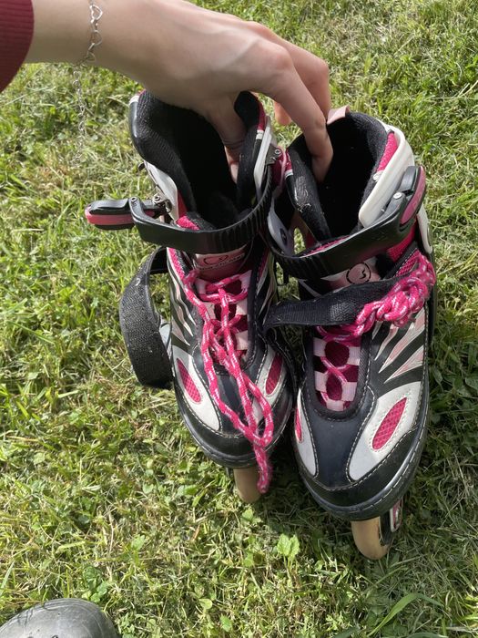 Момичешки ролери с четири колела