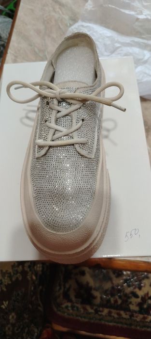 Женская обувь. GIFANNI, 40 размер.