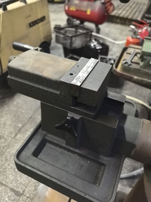 Колонна бормашина италианска