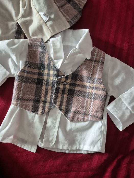 Costum bebe casual dar si pentru botez