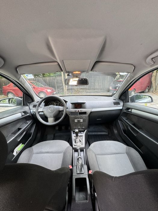 Opel Astra H   1.9