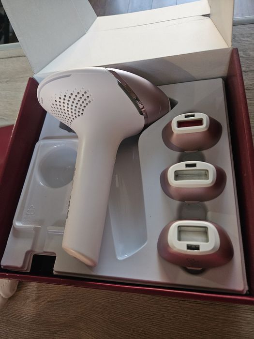 Фотоепилатор PHILIPS BRI958/00