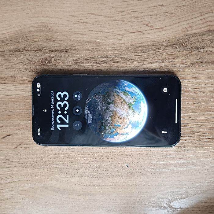 Продам айфон 13 про max