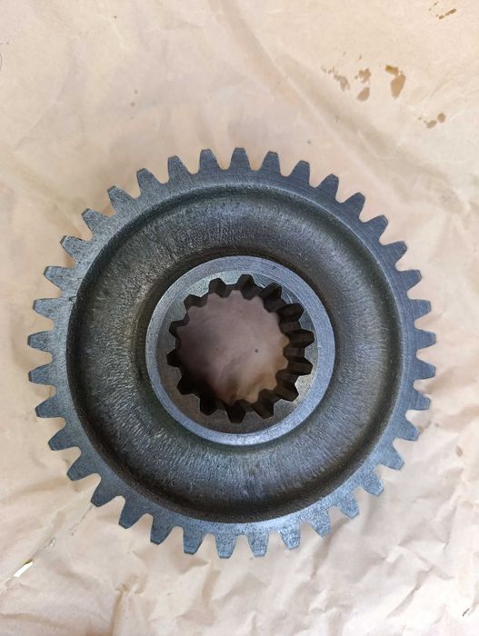 Запчасти на трактора ДТ.