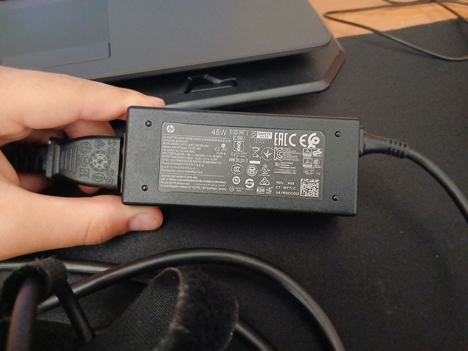 Продам ноутбук Hp g7 notebook pc
