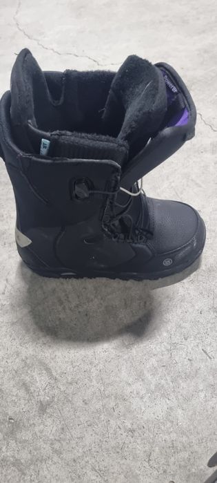 Bootsi Burton 36 - femei/copii