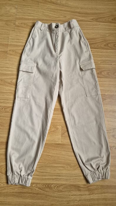 Карго панталон Reserved