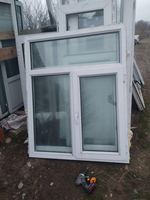 Хар хил размерда акфа ромлар ва Икки табакалик эшик бор