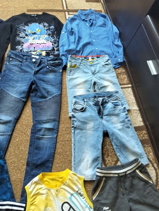 Продам пакет вещей на мальчика