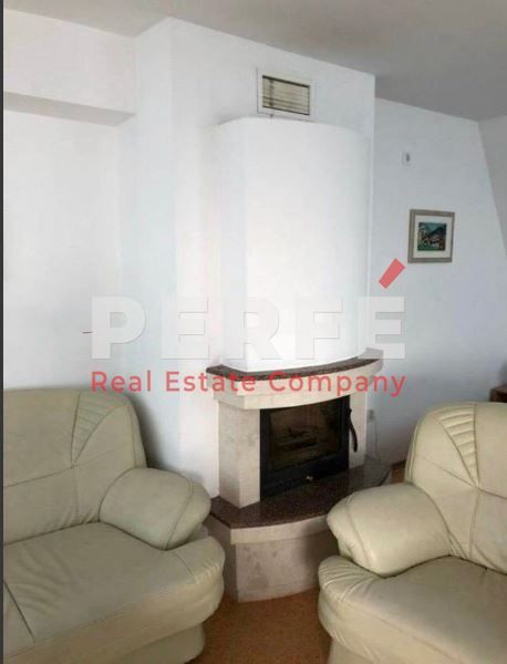 Продава се Къща в Черноморец - 400 кв.м за 950 €/кв.м - Снимка #1