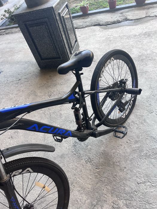 Gorniy velosiped acura