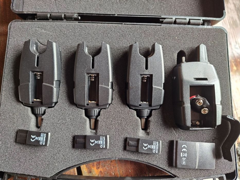 Senzori / avertizori și stație pescuit Delphin Coder 3+1