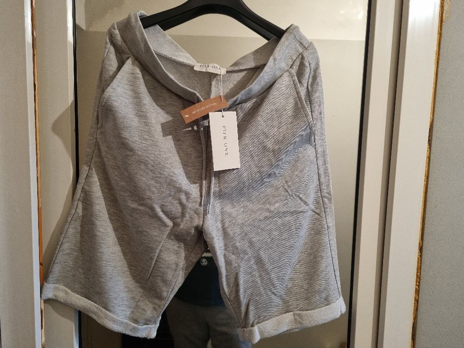 Pantaloni scurti Pier One, barbati. Marimea M. Noi.