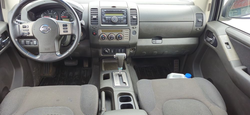 Nissan navara 2.5 diesel 4x4 automata