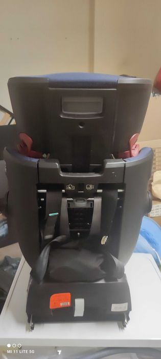 Столче за кола  Britax Römer ADVANSAFIX IV R