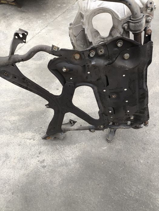 Преден мост за Audi A5 2.0tdi  8W B9