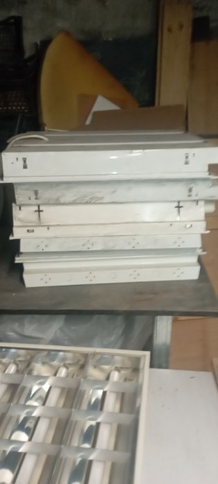 Vând 6 bucăți Lampi casetate