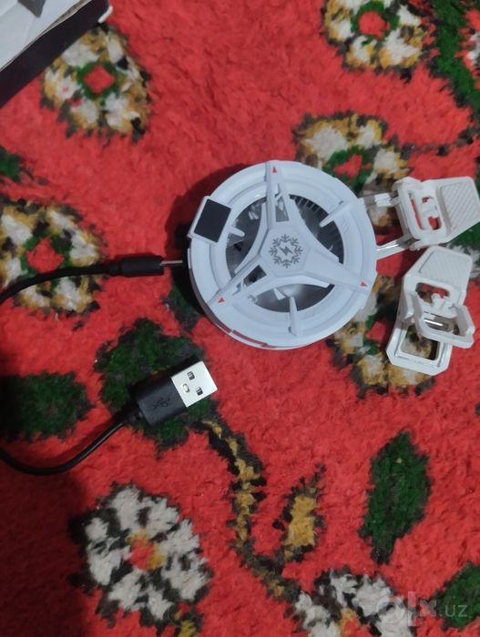 Telefon uchun kuller toza