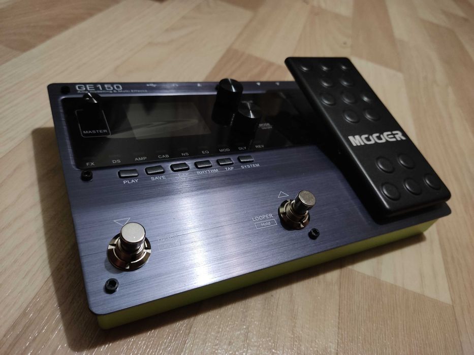 Moer GE - 150 гитарный процессор